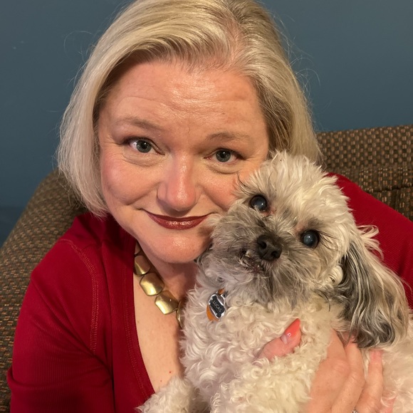 Meet your Posher, Tessa - Picture 2 of 8